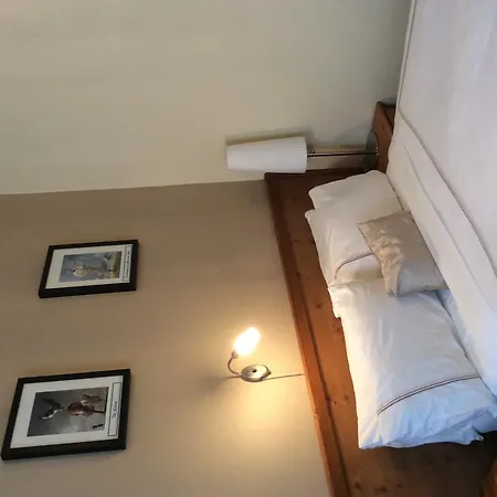 Bed & Breakfast Kent House 3*